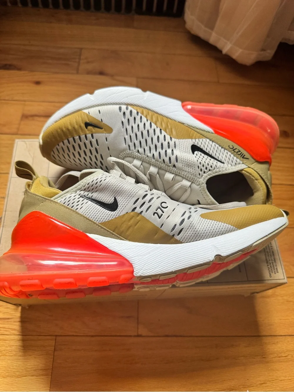 Nike Air Max 270 